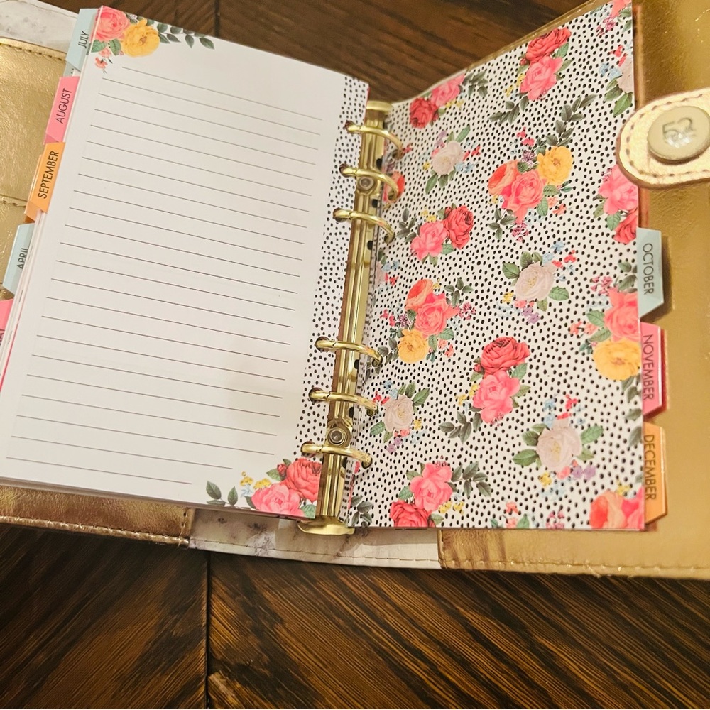 ❌SOLD❌New Agenda 52 Planner, Stickers & Accessories - Picture 5 of 13